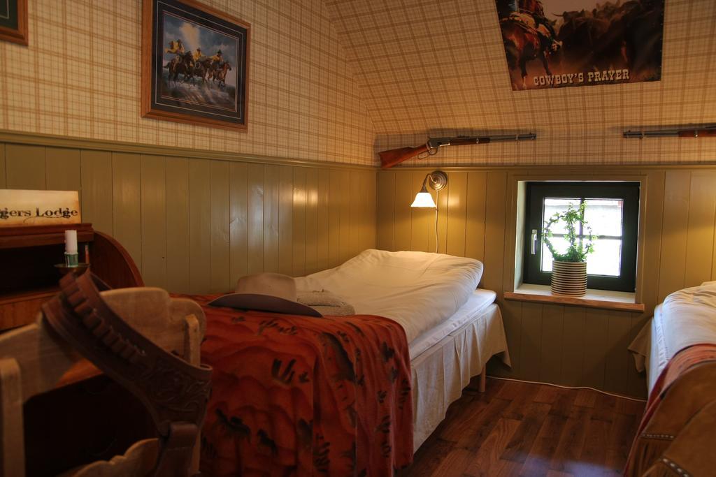 J A Ranch Bed & Breakfast Stromsnasbruk ภายนอก รูปภาพ