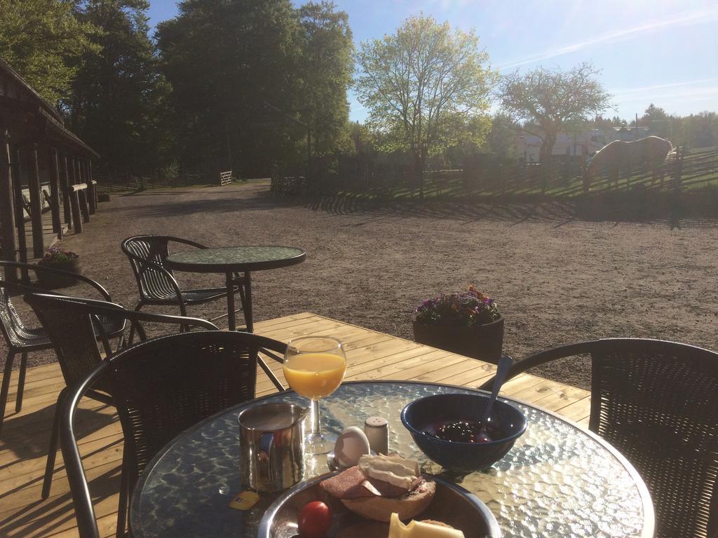 J A Ranch Bed & Breakfast Stromsnasbruk ภายนอก รูปภาพ